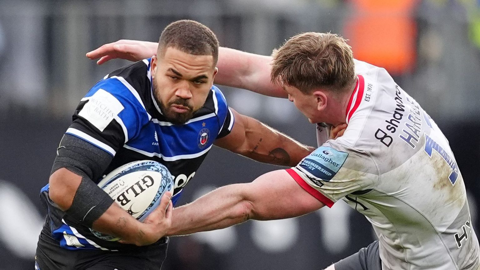 Liga Utama Gallagher: Bath memberikan rekor kekalahan pada 14 pemain Saracens dalam kemenangan 68-10 di Recreation Ground | Berita Persatuan Rugbi