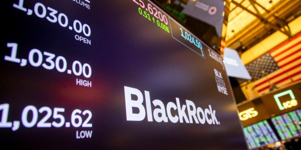 BlackRock meninggalkan kelompok iklim utama di tengah eksodus Wall Street