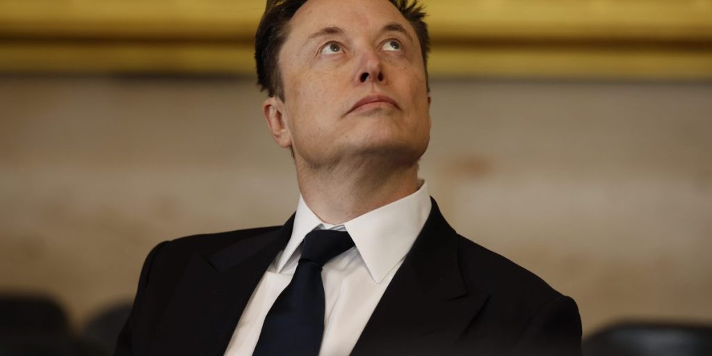 Ini masih minggu pertama Trump di kantor, dan Elon Musk’s Doge telah kehilangan dua pemain kunci