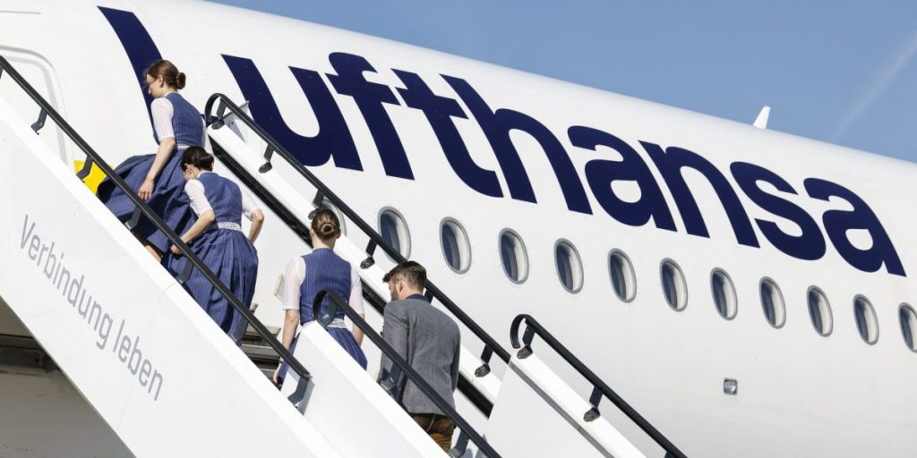 Lufthansa memangkas ratusan ribu pekerjaan selama pandemi. Kini kelompok tersebut berencana menambah 10.000 lapangan kerja baru