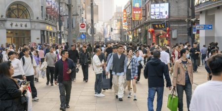 China memetakan rencana untuk meningkatkan pendapatan dan meningkatkan konsumsi