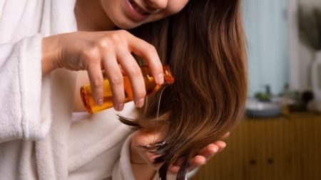 7 Jenis Hair Oil Yang Bagus BUKUK WANITA, RAMBUT LEBIH BERKILAU DAN KUAT