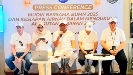 Airnav Indonesia Berangkatkan 3.000 Pemudik Gratis Kereta Api Ke Jateng Dan Jatim