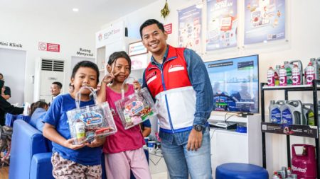 Ceriakan Momen Idulfitri, Pertamina Bagikan Thr Kepada Anak-Anak