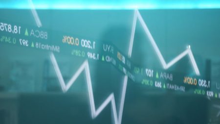 IHSG Sesi I Ambrol 143 Poin, Saham Mapa Hingga Jsmr Melesat