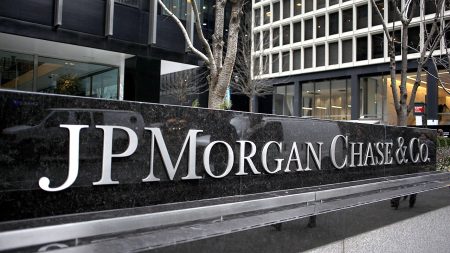 JPMorgan menjatuhkan ‘ekuitas’ dari program DEI