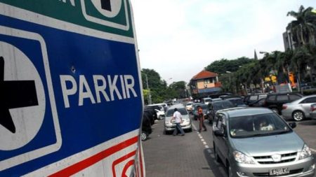 Jasa Parkir di Jakarta Kena PiJak 10 Persen, Simak Ketentuanananya