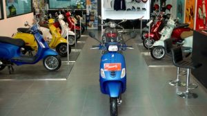 Mau Beli Skuter Matik Vespa? Cek daftar hidrarunya per maret 2025