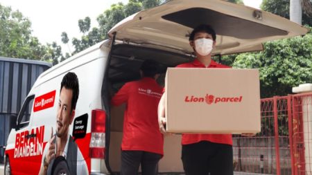 Pembaruan Bangun Hub Hingga Teknologi, Intip Strategi Lion Parcel Efisienkan Operasional