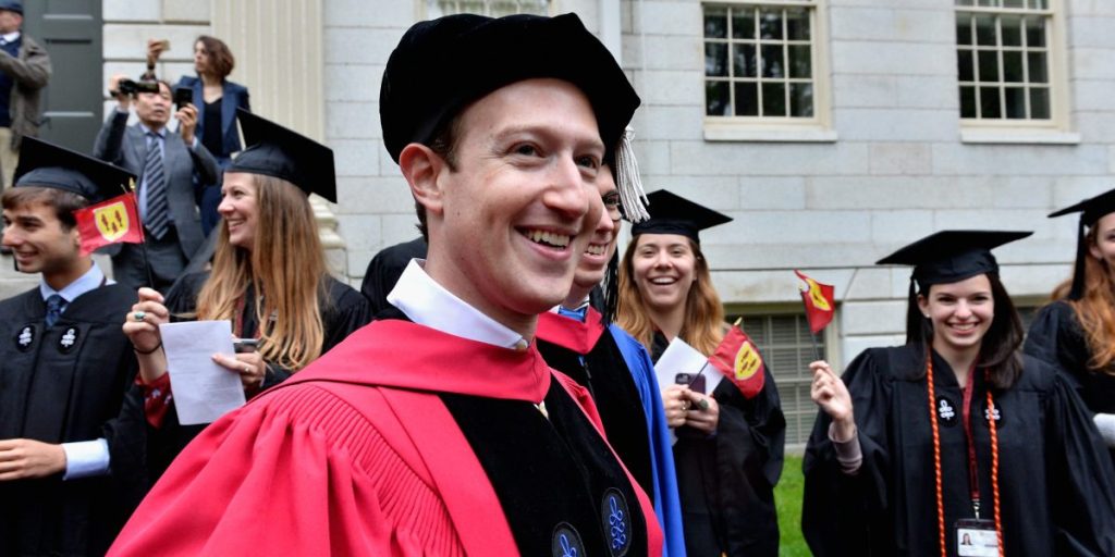 Perguruan tinggi AS ini telah menghasilkan miliarder terbanyak – dan Mark Zuckerberg adalah alumni terkaya