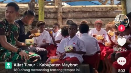 Pertama kali mereka bakso