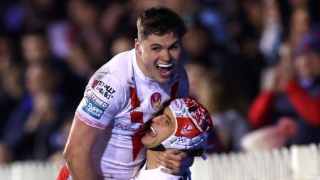 Piala Tantangan: Salford Red Devils, St Helens dan Hull KR Book Places in Quarter-Finals | Berita Liga Rugby