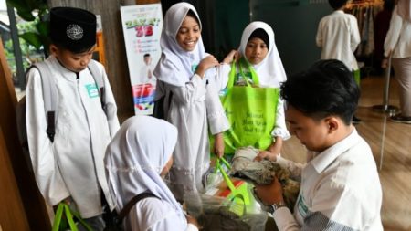 SINGERGI CERMANINA, BERBAGI DAN KOLABORASI UNTUK ANAK YATIM DAN DHUAFA