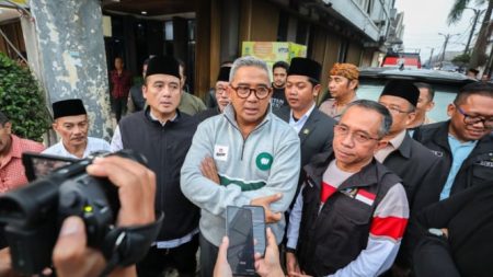 Wali Kota Bandung Farhan Kecam Massa Pendemo Rusak Dan Bakar Kantor Hana Bank